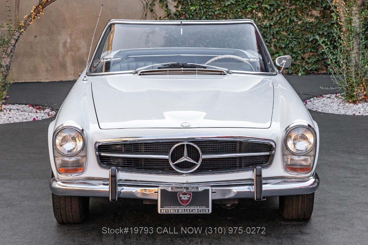 1966 Mercedes-Benz 230SL W113, foto 2
