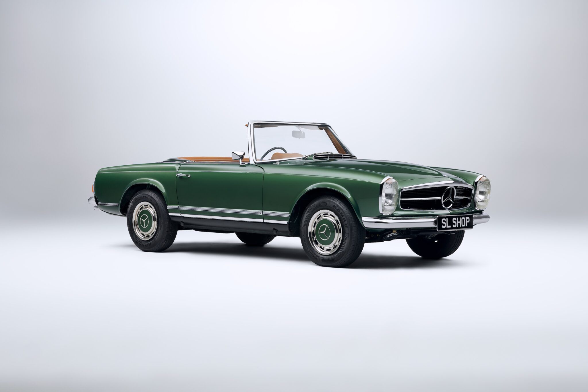 1968 Mercedes SL Class 280 SL Pagoda