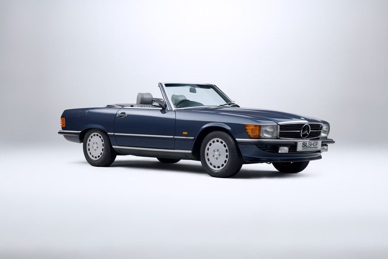 1986 Mercedes SL Class - 1 1986 Mercedes SL Class - 1