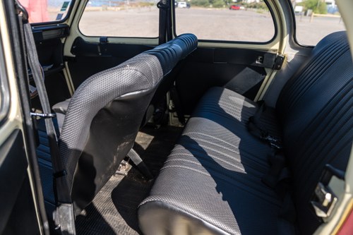 1980 Citroen 2CV AZ Te koop (foto 23 van 99)