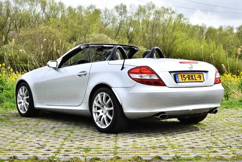 2004 Mercedes-Benz SLK 200 Kompressor Te koop (foto 24 van 146)
