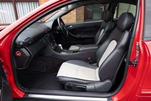 2006 Mercedes-Benz C200 Kompressor Sport Coupe Automatic W203 In vendita (immagine 14 di 124)