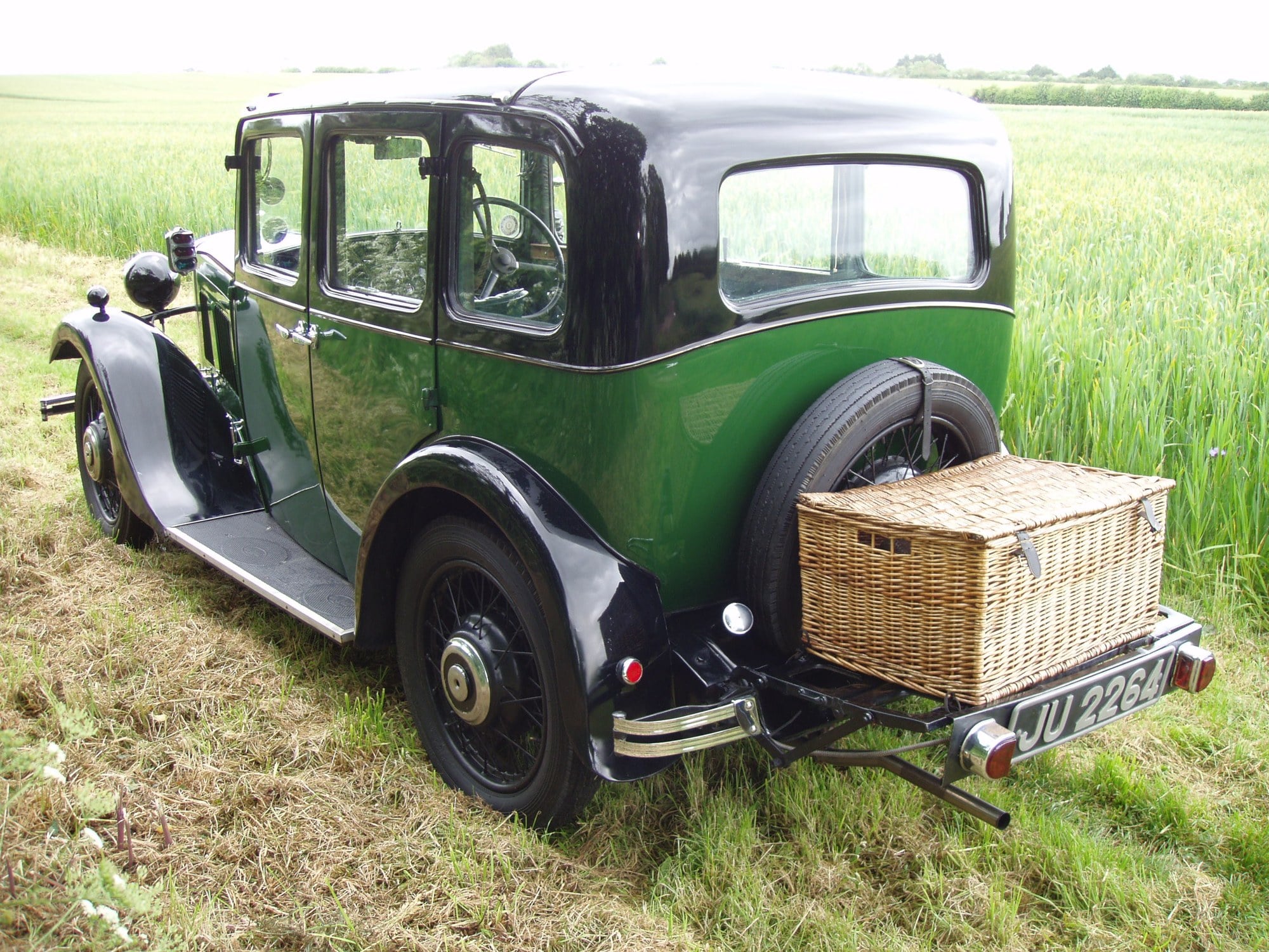 1933 Morris 10 4-door Saloon, foto 3