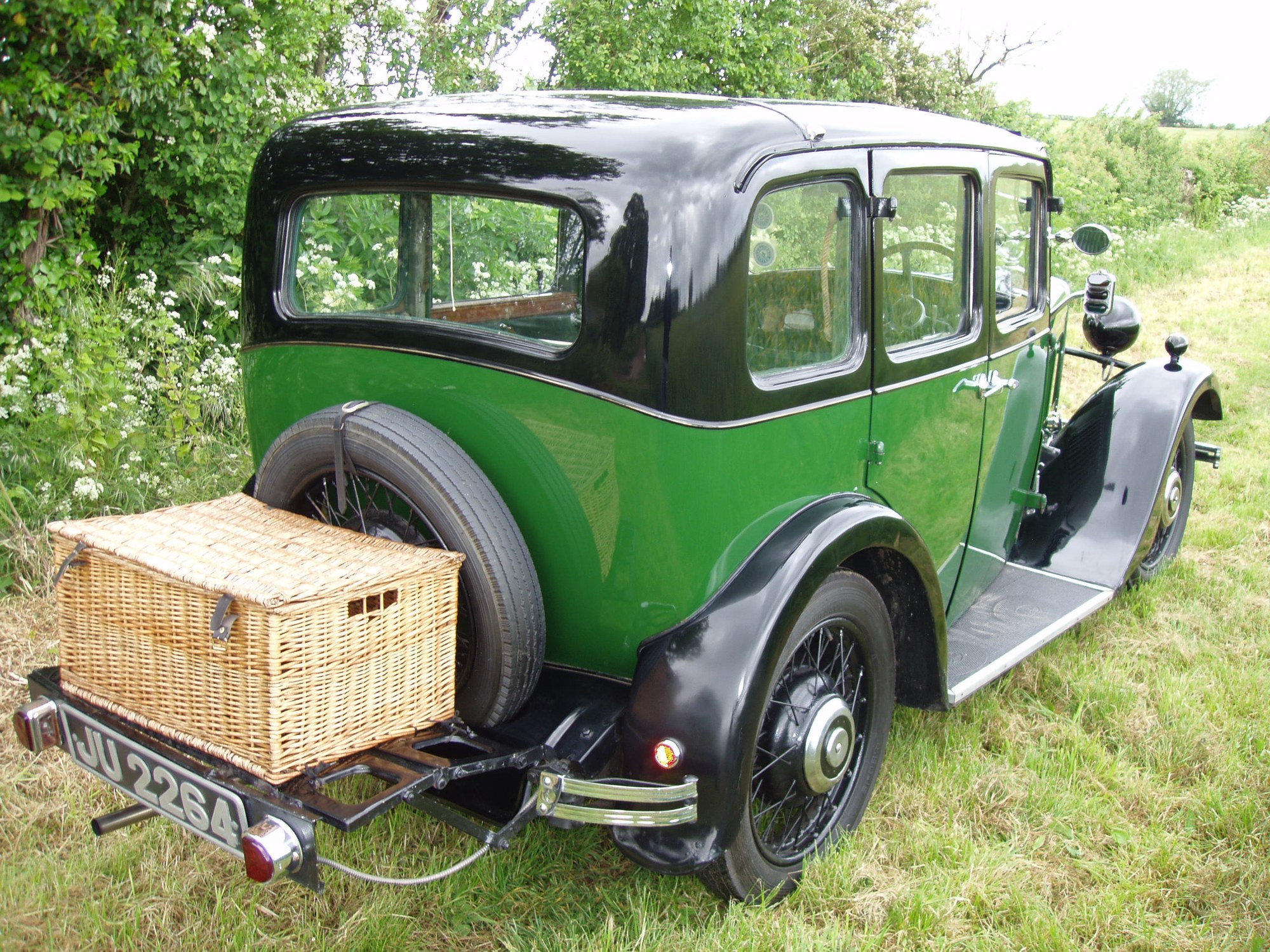 1933 Morris 10 4-door Saloon, foto 4