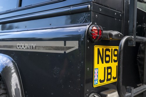 1995 Land Rover Defender 110 County Station Wagon 300 TDi Te koop (foto 114 van 208)