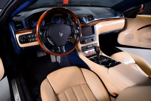 2011 Maserati GranTurismo S Coupe 4,7L V8 Te koop (foto 31 van 102)