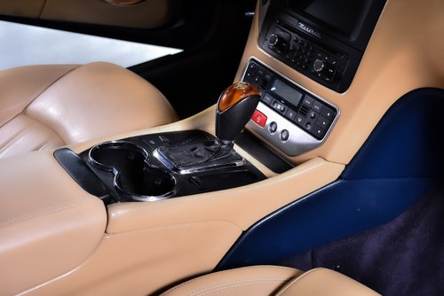 2011 Maserati GranTurismo S Coupe 4,7L V8 Te koop (foto 56 van 102)