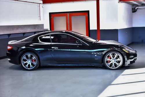 2009 Maserati GranTurismo S Coupe à venda (imagem 9 de 94)