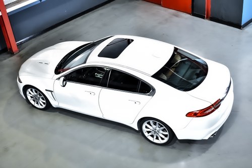 2012 Jaguar XF Saloon 5,0L Supercharged V8 à venda (imagem 30 de 91)