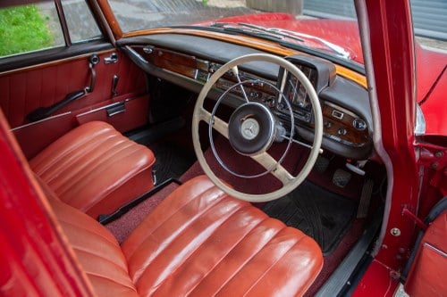 1961 Mercedes-Benz 220S W111 Fintail For Sale (picture 8 of 213)
