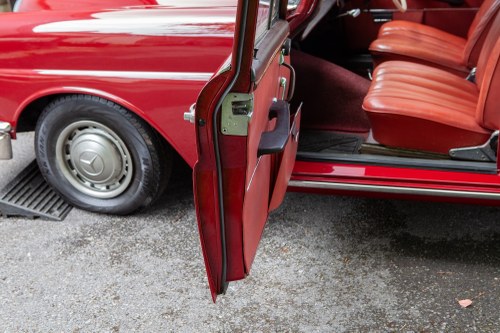 1961 Mercedes-Benz 220S W111 Fintail For Sale (picture 41 of 213)