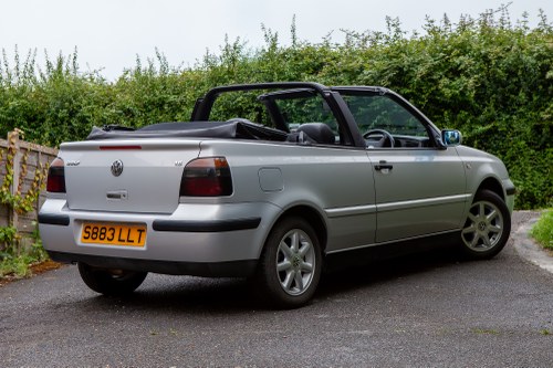 1998 Volkswagen Golf Cabriolet SE Auto 16,000 miles à vendre (picture 9 of 178)