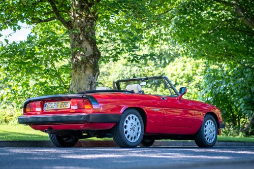 1990 Alfa Romeo Spider Te koop (foto 21 van 135)
