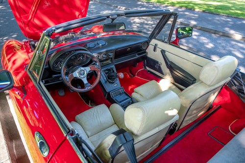 1990 Alfa Romeo Spider Te koop (foto 11 van 135)