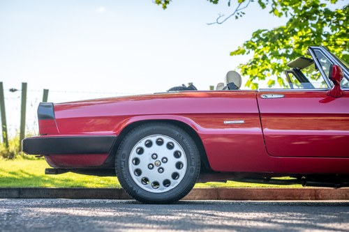 1990 Alfa Romeo Spider Te koop (foto 104 van 135)