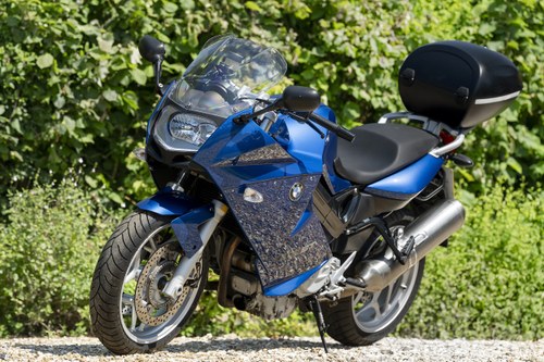 2008 BMW F800ST - Factory Lowered à vendre (picture 3 of 113)