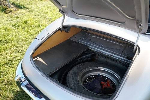 1969 Jaguar E-Type Series 2 OTS In vendita (immagine 61 di 171)