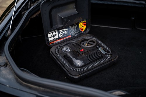 1990 Porsche 944 S2 Convertible till salu (bild 74 av 156)