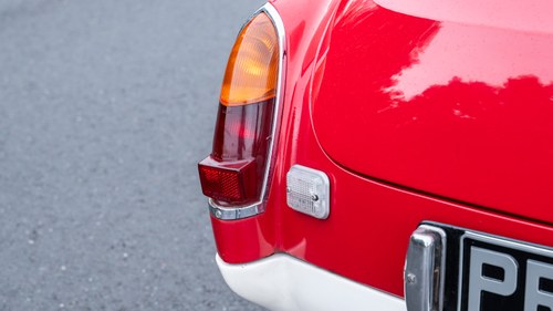 1967 MG MGB GT Webber Carburettor x ‘Sebring' Style Bumpers Te koop (foto 136 van 268)