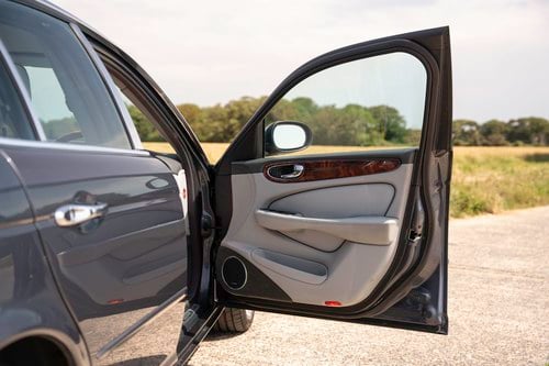 2003 Jaguar Super V8 X350 For Sale (picture 63 of 183)