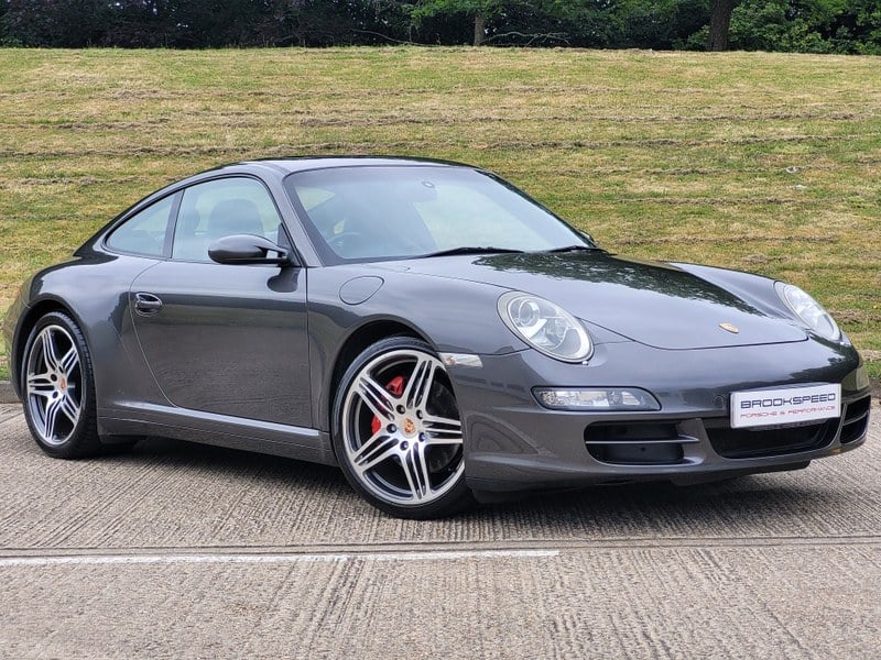 2006 Porsche 911 - 1 2006 Porsche 911 - 1