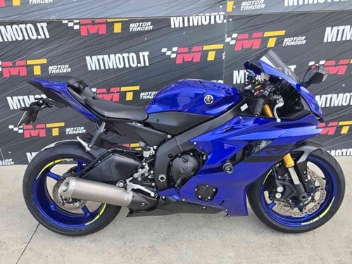 2018 Yamaha YZF R6 28 Foto e Video 360 Till salu
