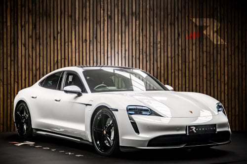 2023 Porsche Taycan Performance 79.2kWh 4S Auto 4WD 4dr (11k À venda