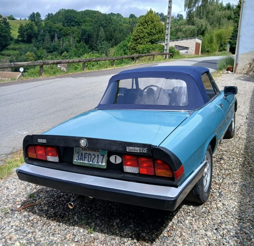 1983 Alfa Romeo Spider 2000 Series 3 ‘Triple Blue’ LHD till salu (bild 11 av 63)
