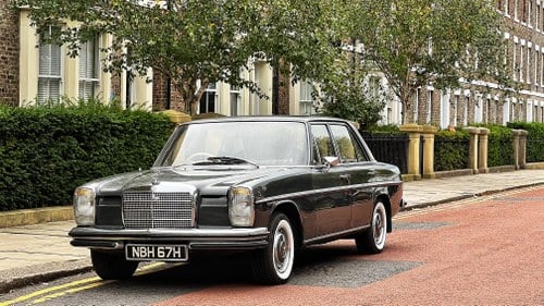 1970 Mercedes-Benz 250 Automatic W114 Te koop (foto 12 van 97)