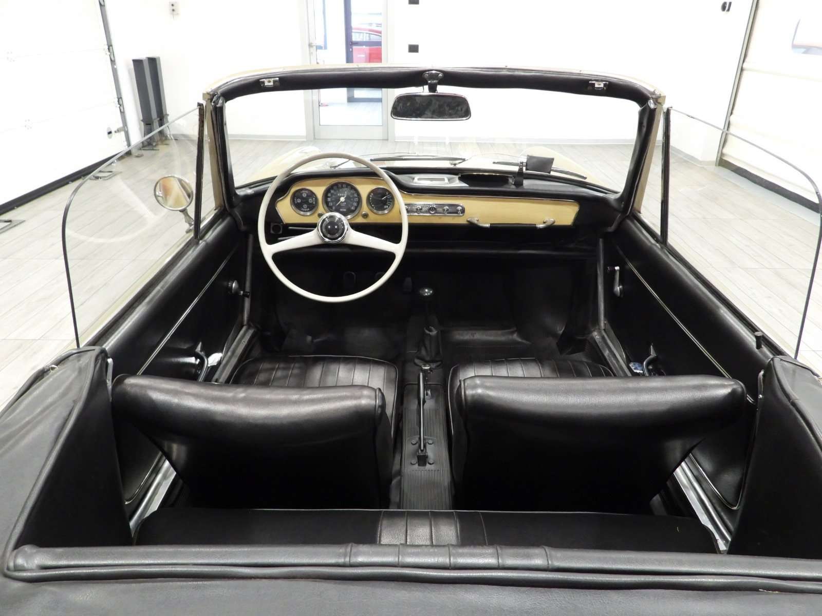 1965 Fiat 600D Spider Vignale 2+2, foto 5