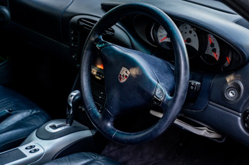 1999 Porsche 911 Carrera 4 Cabriolet 996 - Tiptronic S zum Verkauf (Bild 25 von 98)