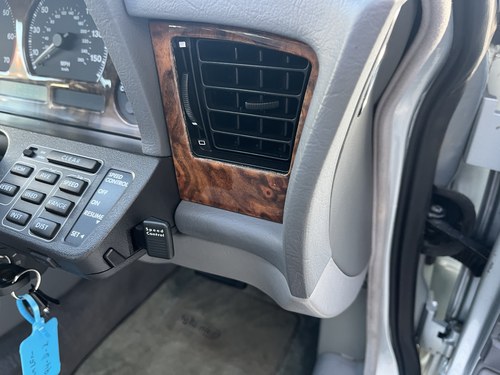 1994 Daimler Double Six Te koop (foto 20 van 91)