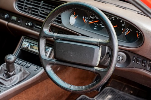1988 Porsche 944 S zum Verkauf (Bild 17 von 74)