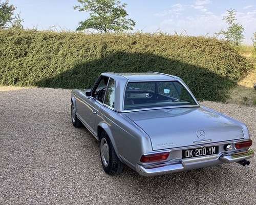 1967 Mercedes-Benz 250SL California Coupe W113 In vendita (immagine 21 di 77)