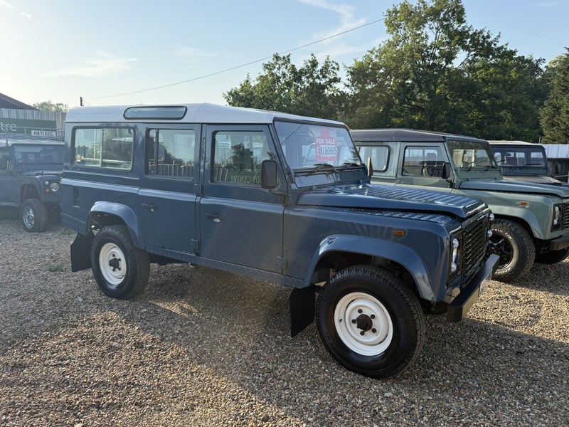 1992 Land Rover Defender - 1 1992 Land Rover Defender - 1