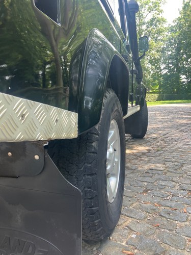 2006 Land Rover Defender 110 Station Wagon Te koop (foto 59 van 80)