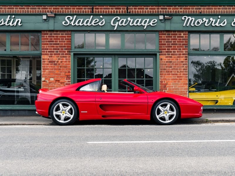 1995 Rosso GTS 2.7 — photo 1