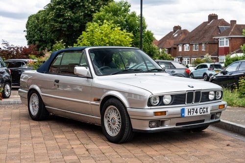 1990 BMW E30 325i Convertible à vendre (picture 26 of 266)