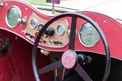 1949 MG TC RHD till salu (bild 2 av 83)