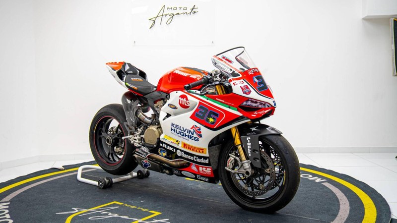 2012 Ducati 1199 Panigale - 2 2012 Ducati 1199 Panigale - 2