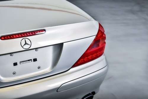 2003 Mercedes-Benz R230 SL500 "Designo Launch Edition" Te koop (foto 73 van 83)
