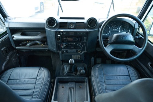 2012 Land Rover Defender 110” - 25,375 Miles Te koop (foto 4 van 129)