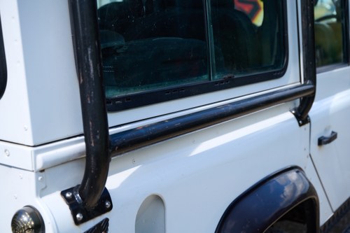 2012 Land Rover Defender 110” - 25,375 Miles Te koop (foto 70 van 129)