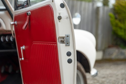 1968 Morris Minor 1000 Te koop (foto 53 van 131)