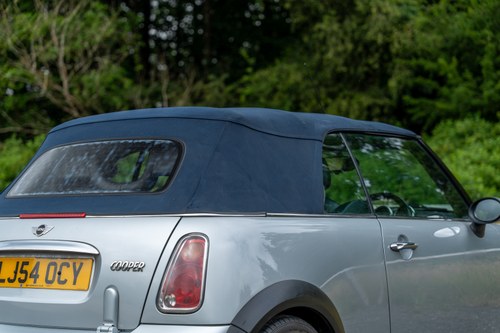 2004 MINI Cooper Convertible R52 - CHILI Pack Te koop (foto 132 van 200)
