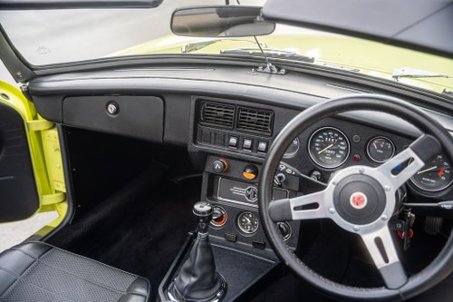 1977 MGB Roadster Te koop (foto 55 van 143)