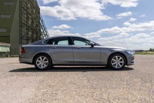 2017 Volvo S90 D4 Te koop (foto 8 van 156)