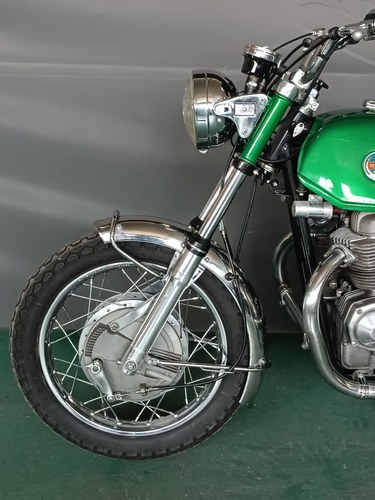 1971 Benelli Tornado 650 Te koop (foto 53 van 95)