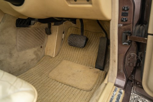 1993 Mercedes-Benz 220CE W124 En venta (imagen 35 de 178)