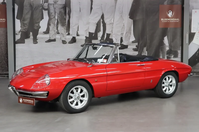 1967 Alfa Romeo Spider (Duetto) - 1 1967 Alfa Romeo Spider (Duetto) - 1